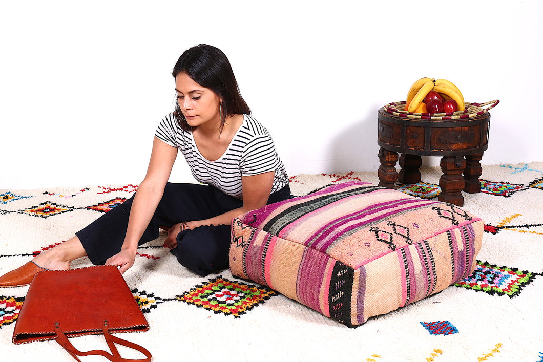 Moroccan pouf kilim 