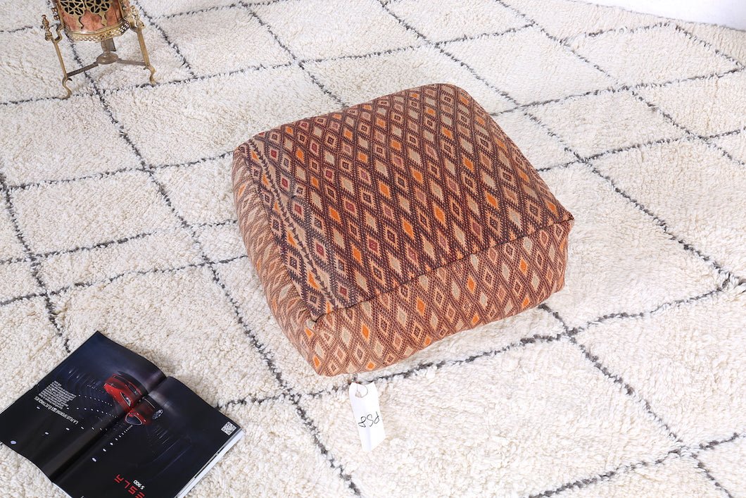 Square pouf kilim 